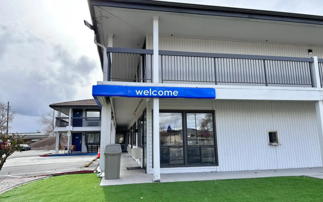 Motel 6 Sparks, NV - Airport - Sparks