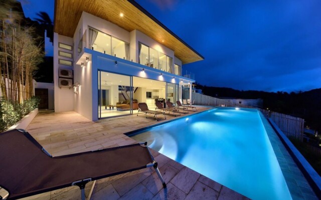 Villa Monsoon