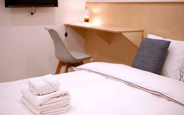 Ma-TaO またお Cafe & hostel