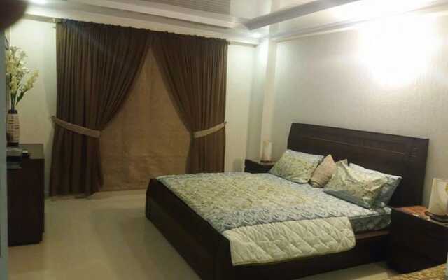 Bhurban Continental Golden Suite