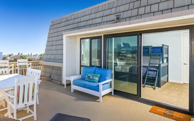 Sea Breeze by RedAwning