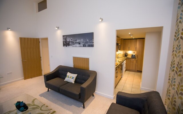 Hamilton Grace - Paramount Apartments