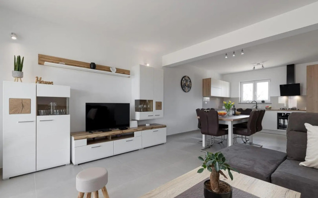 Holiday House Sunset