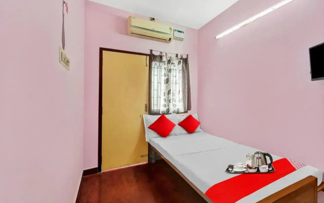 Oyo 91227 Arunachala Guest House