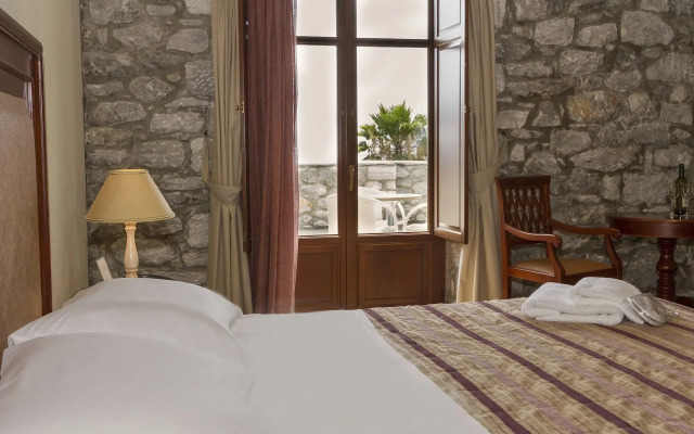 Itilo Traditional Hotel
