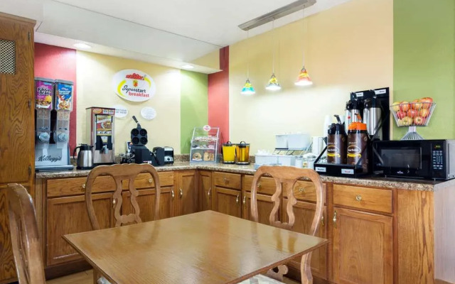 Super 8 Anderson/Clemson Area