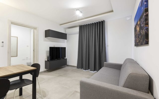 Gzira Suite 7-hosted by Sweetstay