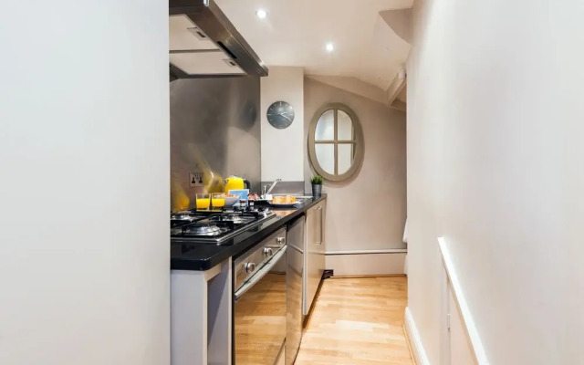 The Cromwell Road Residence - OEF