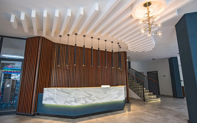 Kleopatra Tower Suite Hotel