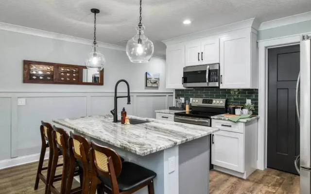 Lincolnville Nook