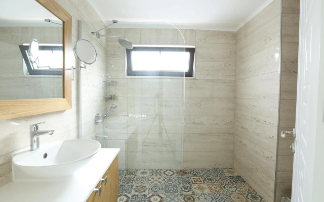 Payam Hotel