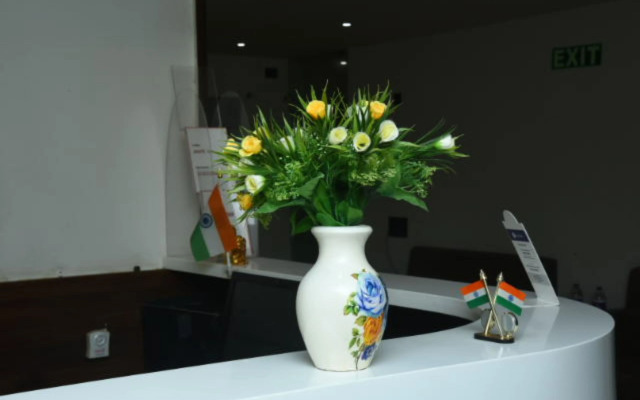 OYO 16604 Hotel Sparsh Inn