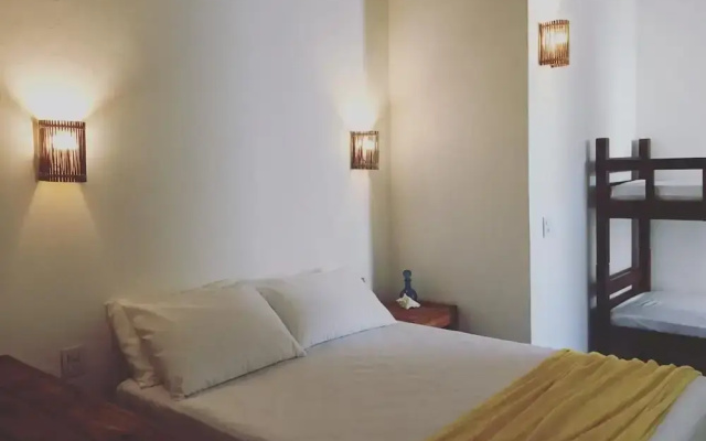 Casa Larrosa