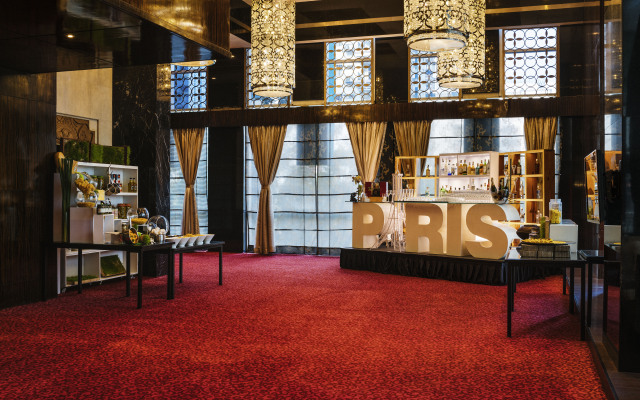 Sofitel Mumbai BKC Hotel