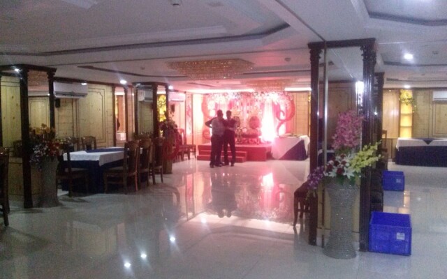 Hotel Thames International