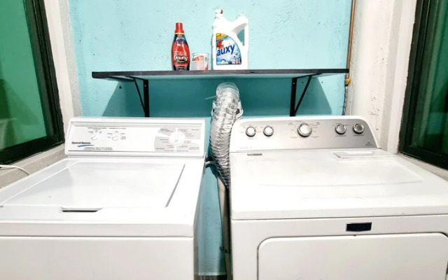 HoM Monterrey - Hostel