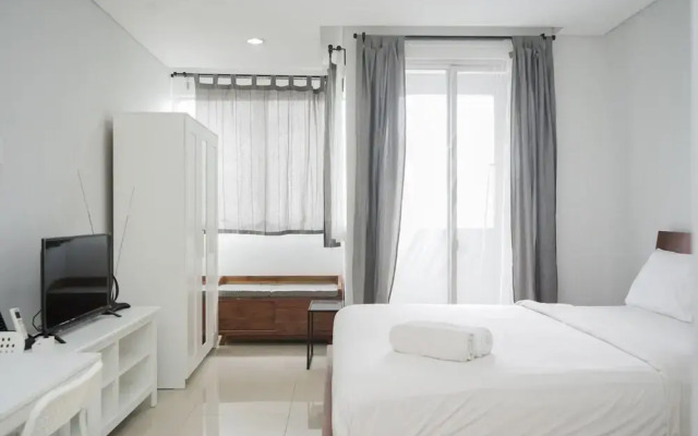 Nice and Elegant Studio at Paddington Heights Apartment