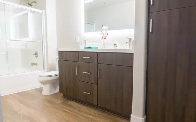 Glendon Apartments
