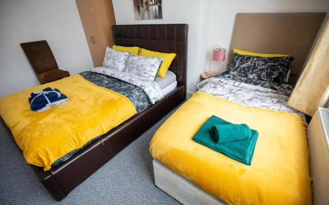 Sterling Aparment