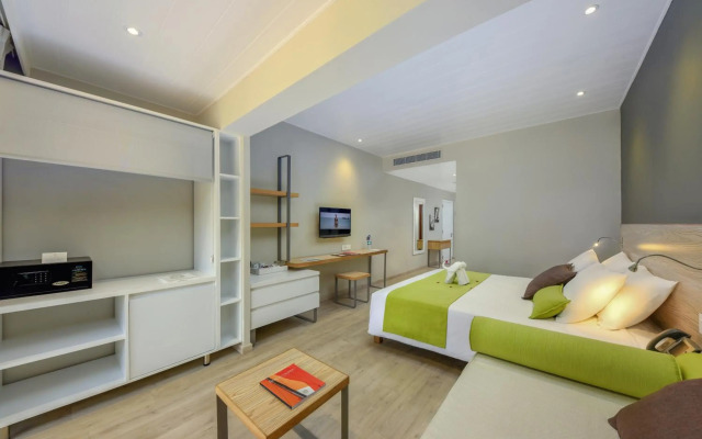 Mauricia Beachcomber Resort & Spa