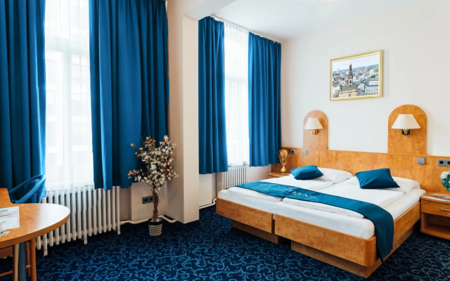 Steen's Hotel