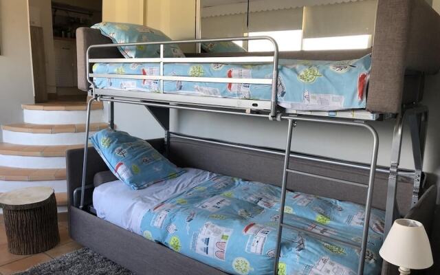 Les Grimaldines - Maison d'Hotes C 2 Bis