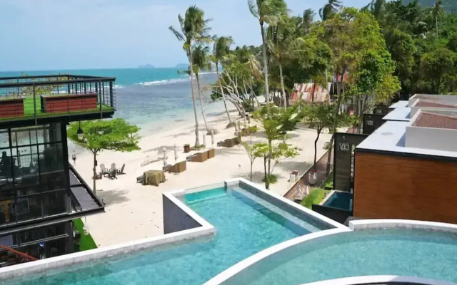 Leela Beach Resort