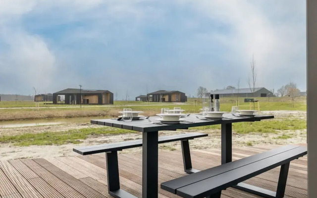 Lovely Holiday Home in Wissenkerke With Garden