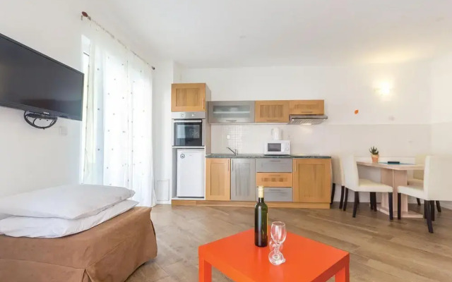 Beautiful Home in Premantura With Wifi and 1 Bedrooms