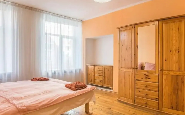 Riga Old City - 4 Bedroom Apartment