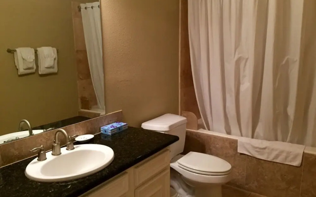 Southern Empress Lakeside Condominiums