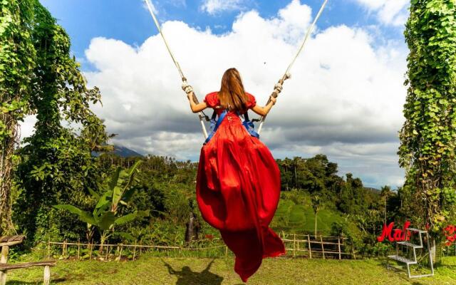 Maha Gangga Valley by ecommerceloka