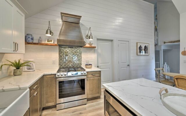 Ocean Grove Apt. w/ Balcony: 1 Block to the Beach!