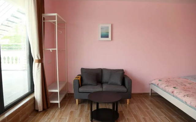 Jiaochangwei Fengchao Guesthouse