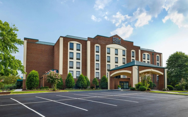 Four Points by Sheraton Greensboro Airport