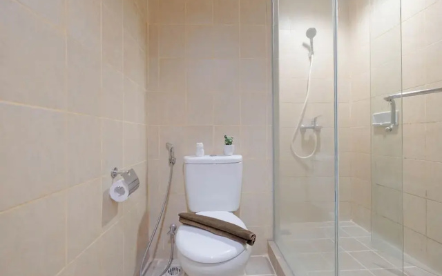 Cozy And Spacious 1Br Apartment At Marina Ancol