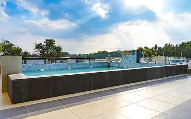 Fabhotel Shubh Shaleen Springs
