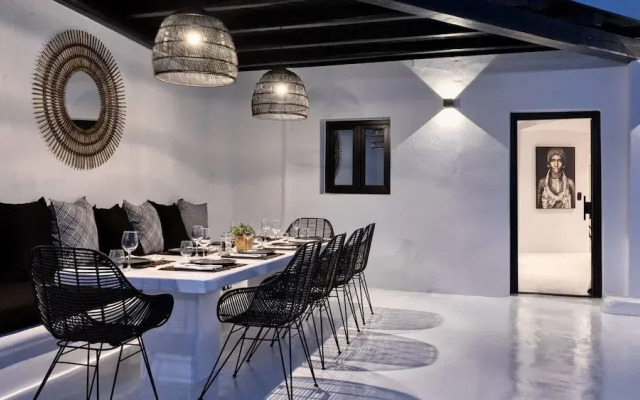 Captivating 5-bed Villa in Mikonos Giullietta