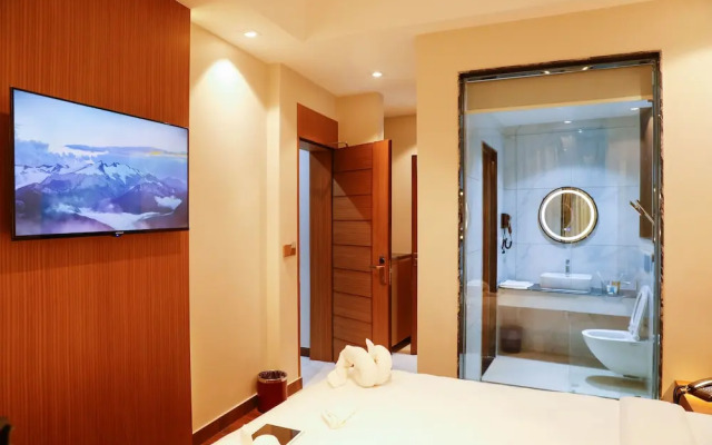 Lakhey Hotel