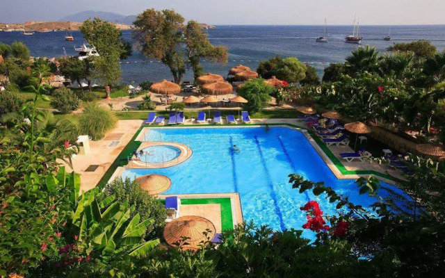 Gundem Resort Hotel