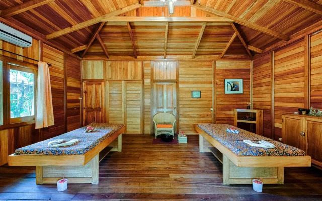 Mapia Resort