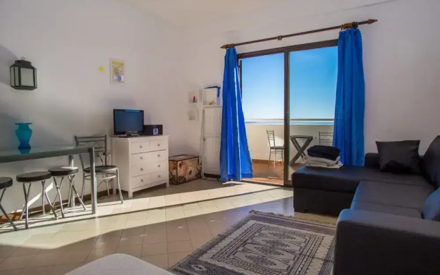 Akisol Albufeira Target