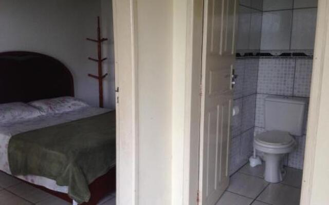 Casa Albergue Hostel