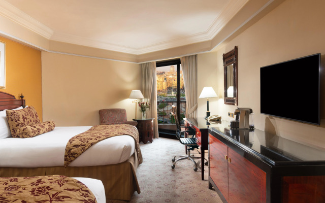 Semiramis hotel