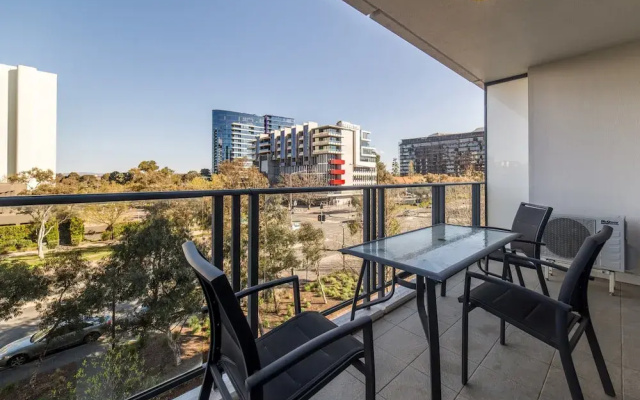 Central 1-bed With Parking, BBQ