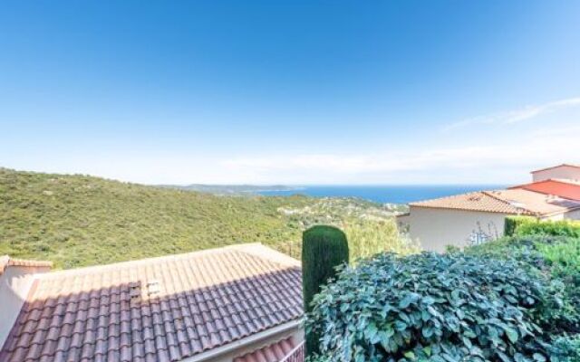 Les Sauvagieres II 13561