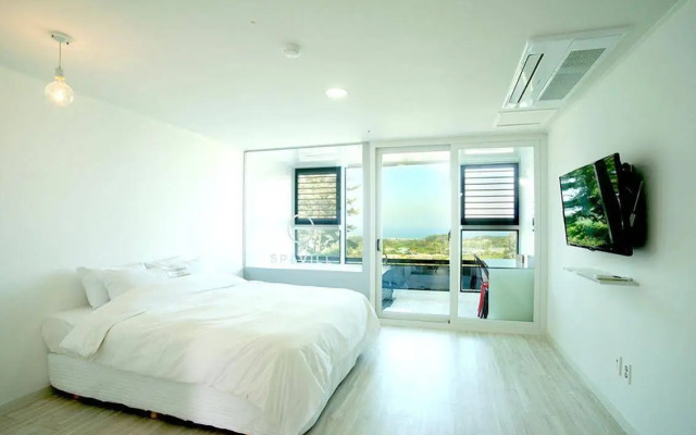 Nine Spavill Resort
