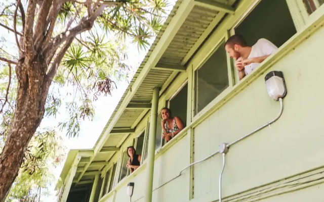 Central Maui Hostel
