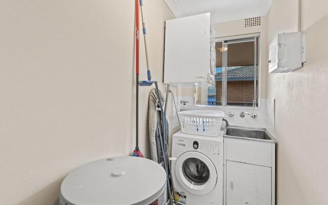 Kiah Unit 18 53 Victoria Parade