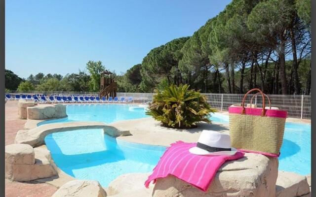 Mobil-Home 4/6 personnes à Puget sur Argens